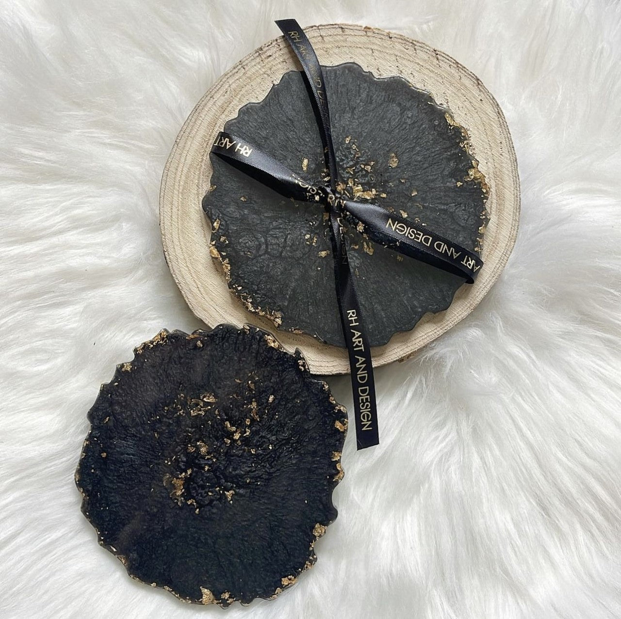 Black and gold Resin coasters (Set of 2)